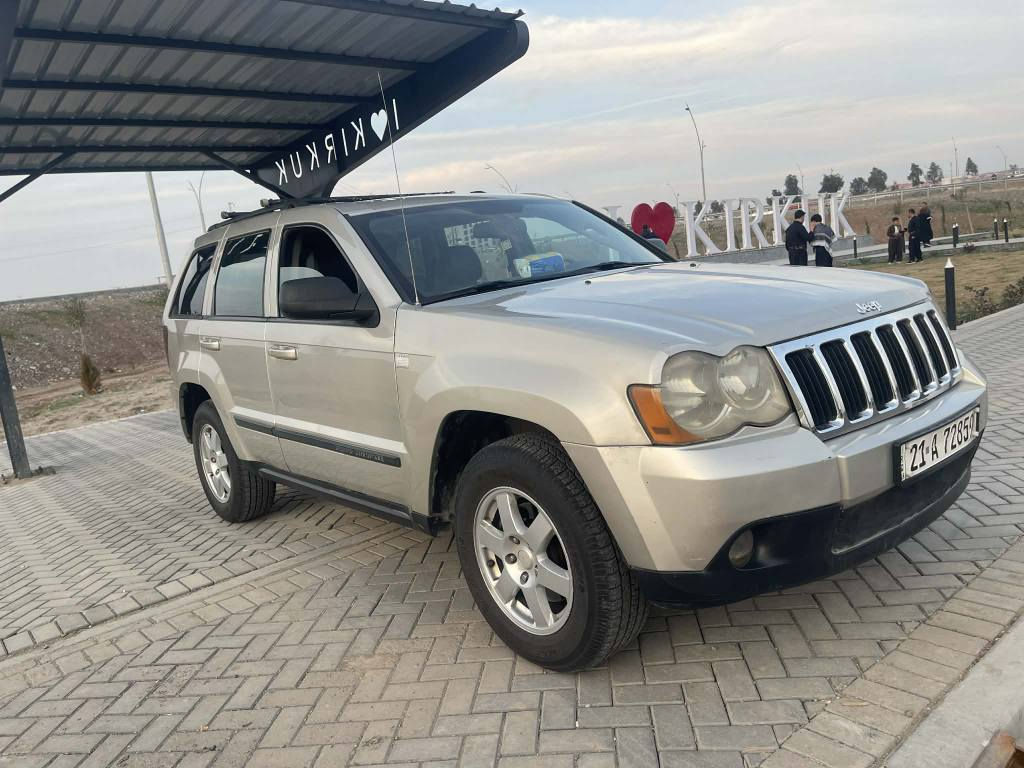 جيب لاريدؤ موديل2008ده بل اكسل دوو با رجه بؤياخ گير مكينه اكسل به شه رت تايه و تاقم بيش به شه رت هه تازه يه هه مووي ته قه و ره قه ي نيه به شه رت جركه ي تيا نيه ساردي نيه قه بو قؤبي نيه سه نه وي تازه يه به ناوي خؤمه وه يه ده فتر بنزيني هه يه
***********
*********** كركوك, العراق
