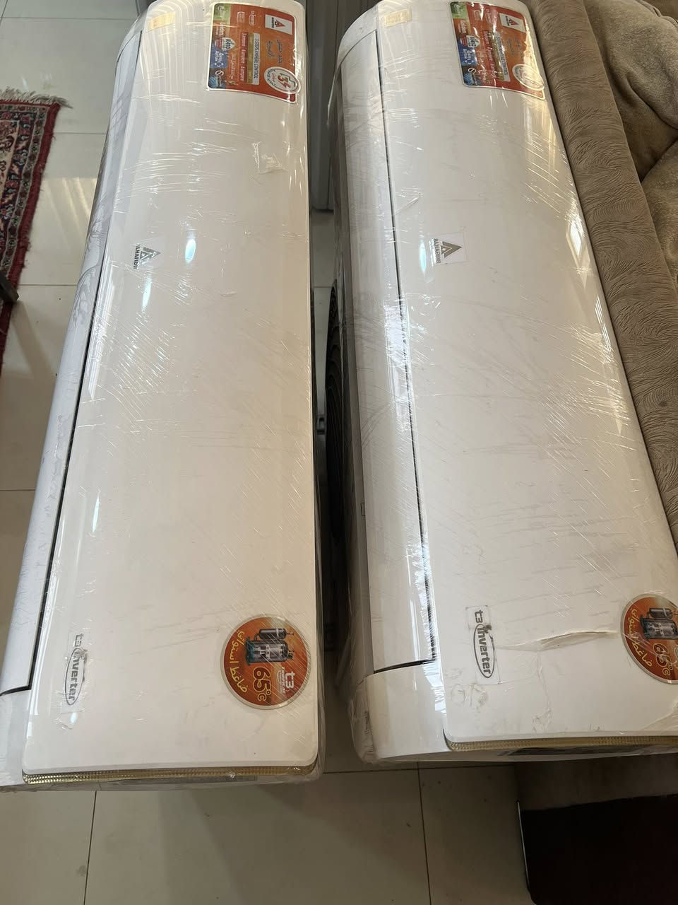 سبلت الحافظ طن ونص انفيرتر اخو الجديدمع البواري والقاعده والريموت والغاز مقفول شرط الشغل حار بارد ماداخل تصليح عدد ٢ خوات السعر٨٥٠ الف هاتف***********
