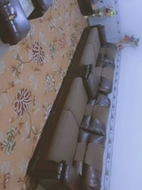 قنفات • مستعمل • ٢ كبار ٣ زغار