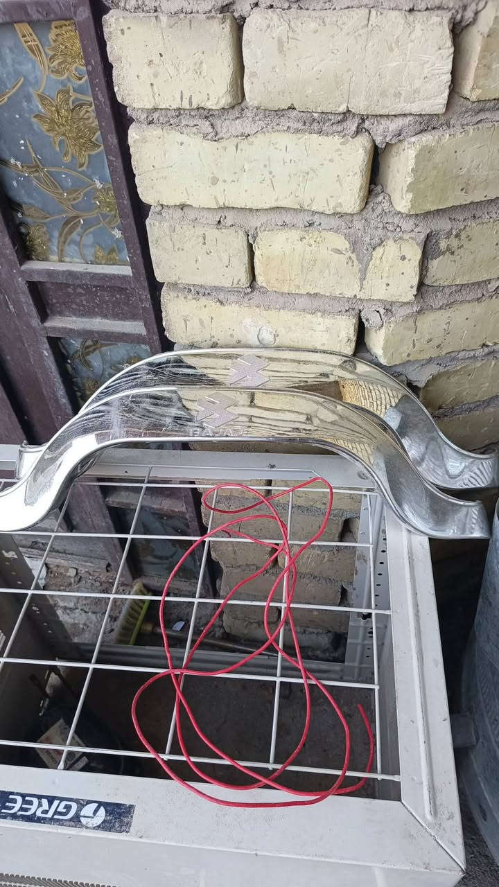 السلام عليكم للبيع تايرات ويل ابو الفتحه جديد ستخدام يومين فقط سبب البيع بعت التكتك وحاضن ونيكل تغليف الجاملغ  العنوان قضاء الحي ***********
