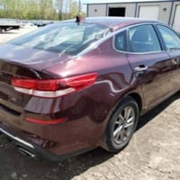 اوبتما ١٩بدون حادث فقط قطعتين رش وحده من امريكا بجاملغ الخلفي وحده مال...