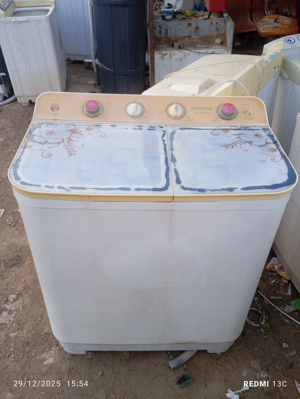 غسالات عدد 2 شغالات 80الف
جبريه3
***********
