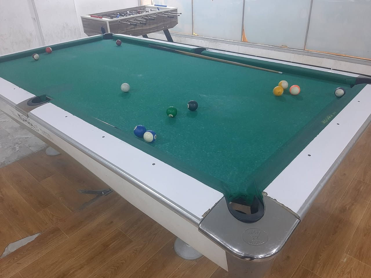 ميزين بليارد king master تك شاصي لا 7 أوراق ولا 8 .... الواحد بمليون


**إذا كنت صاحب هذا الإعلان وتريد حذفه لأي سبب، رجاءا أرسل رسالة إلى الدعم الفني**