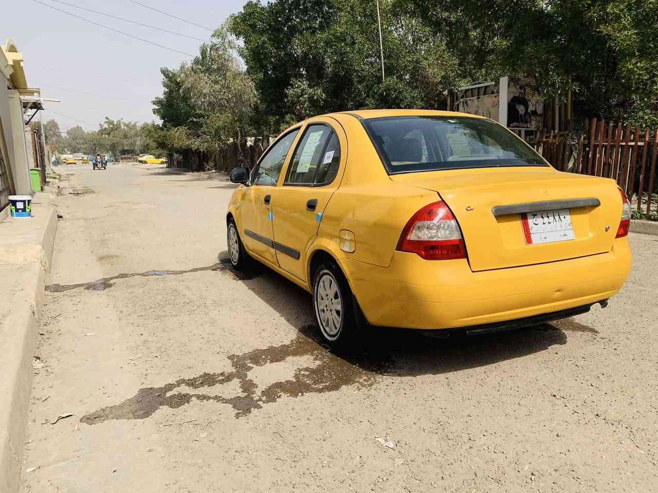 سلام عليكم عندي سياره البيع طيبه موديل 2015 رقم بغداد سنويه جديده تحويل مباشر سياره جديده وحلوه وجاهز مصفره هيئه وغرامات مكفوله مكينه جديده كير جديد تخم تاير عنوان بغداد ولشراي يتصل على رقم ***********
