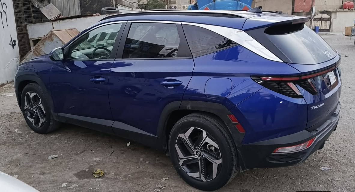 السلام عليكم للبيع
توسان بانزين موديل 2023
سياره فول مواصفات  🔥 بـــــــدون رقم 🔥

فتحة ( سلايد ) - كشنات جلد  - رادارت 360 (امامي خلفي جانبي) - شاشة العدادات الكترونية (ديجتال) - تشغيل عن بعد - نقاط عمياء - شاحن وايرلس لاسلكي - صندوق كهرباء - تحديد مسار - تدفئة كشنات  - كشن كهرباء - اشاير بالمري - بصمة تشغيل وابواب - دخول ذكي  - نظام ترحيب - اوتو هولد - اوتو ستوب  - قيادة ذاتيه  - مثبت سرعة - توقف ذاتي امامي خلفي  (مانع التصادم )  -   تحكم ستيرن - - - وبعد بيها هووواي مواصفات 

سيارة بدون ولا قطعه تبديله صايرة بيها طخه بخشم الجاملغ والنبيد نفسهن مصلحات 
مكاني بغداد 
***********
