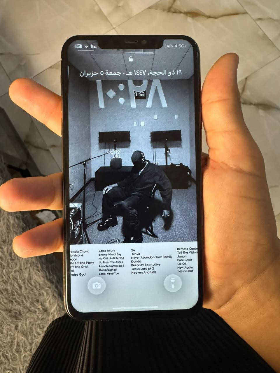 ايفون11برو ماكس نضافه90 مبدل شاشه و بطارية100 فيس ايدي ما يشتغل ذاكرة256شريحه وحده سعر200وبي مجال


**إذا كنت صاحب هذا الإعلان وتريد حذفه لأي سبب، رجاءا أرسل رسالة إلى الدعم الفني**
