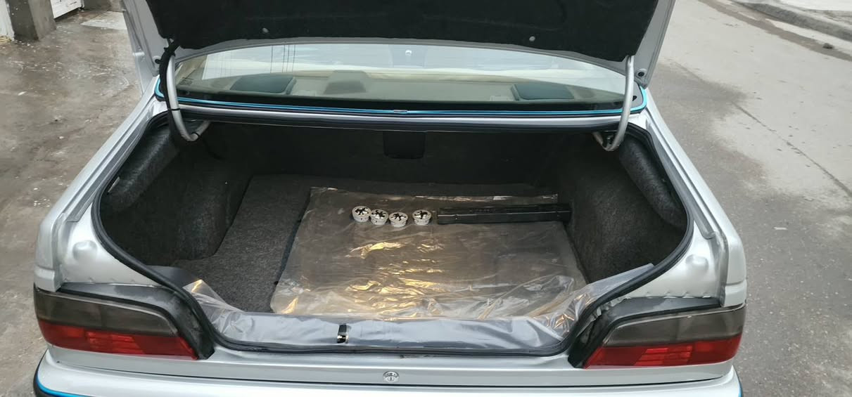 بيجو باص 25 زيرو بسمي رقم بغداد 
العنوان بغداد الأمين ثانيه سعر 96 *********** بيه طخه بسيطه بلباب
