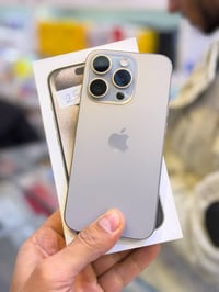 آيفون ١٥ برو • ٢٥٦ • ضمان وكاله