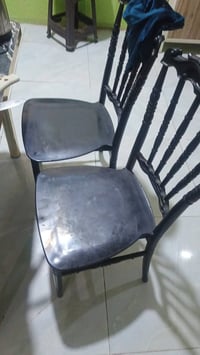 ميز طعام • كراسي ٣ • فرن شغال