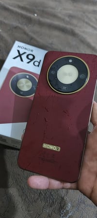 هونر X9d • ٢٥٦/٢٤ رام • بطارية ٨٣٠٠