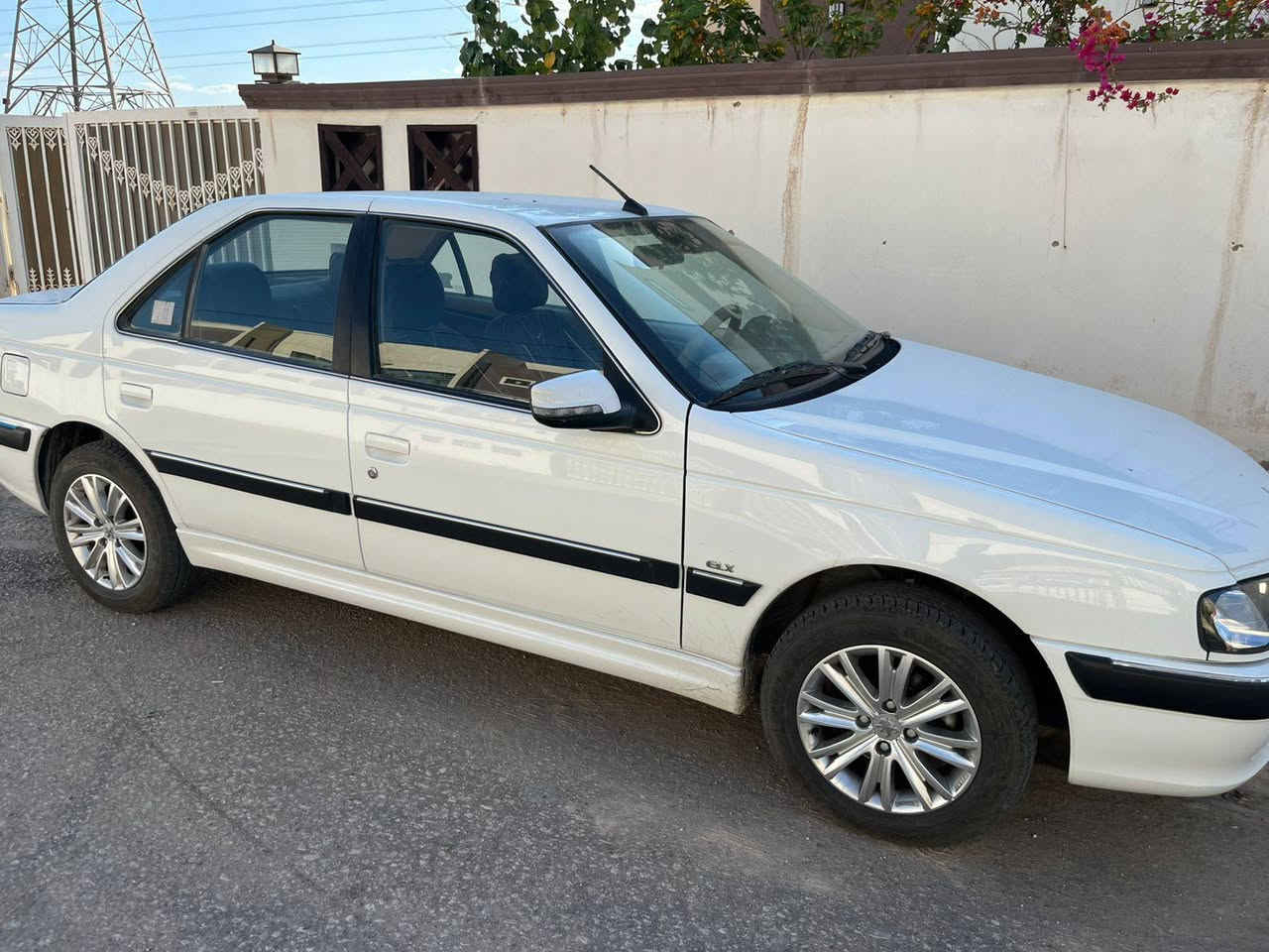 السلام عليكم بيجو بارص موديل ٢٠٢٥ رقم بابل كفاله عامه على وضع شركه ماشيه ٢٧ الف                                   ***********
