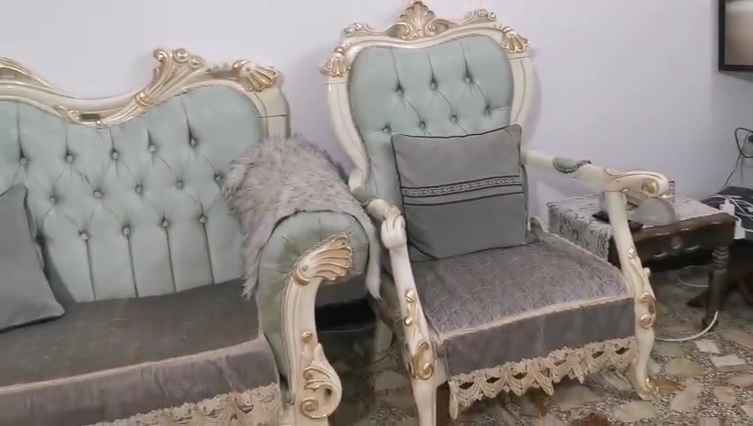 السلام عليكم تخم ملكي كولش نضيف ب٤٠٠


**إذا كنت صاحب هذا الإعلان وتريد حذفه لأي سبب، رجاءا أرسل رسالة إلى الدعم الفني**