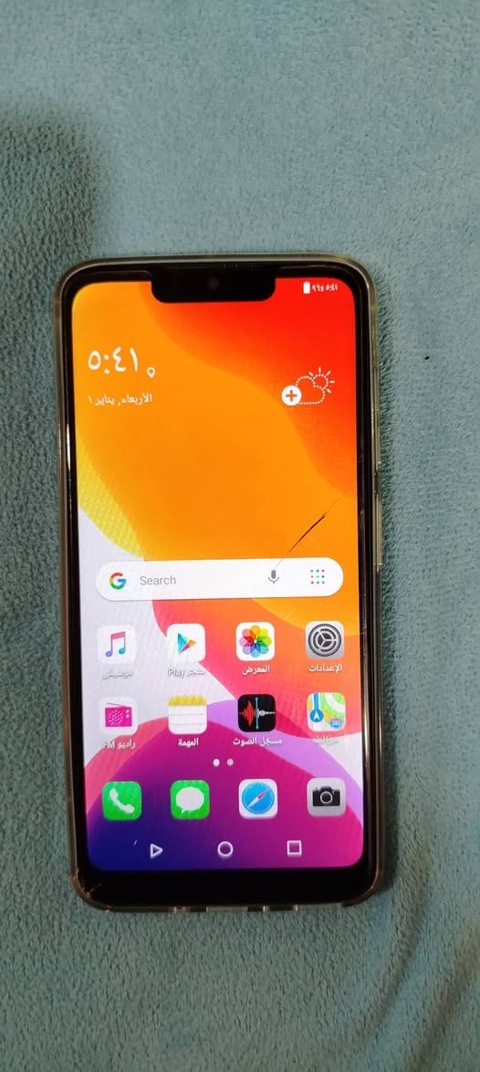 السلا عليكم ايفون 14 للبيع كوبي بي فطر باللمس كله شغال السعر 60 بمجال***********
