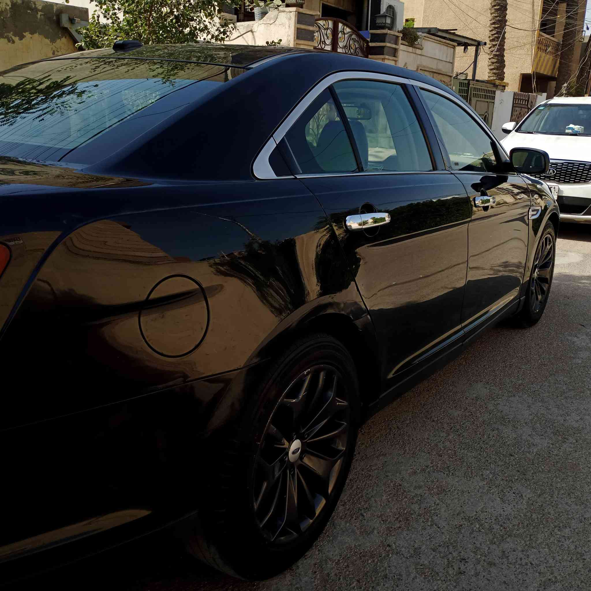 اللهم صلى على محمد وال محمد
1/فورد تورس  2011خليجي وكالة NIVA
2/السيارة كفالة من الحادث والصبغ سونار المندلاوي موجود
3/كير مكينة كهربائيات تبريد كفالة شرط
4/السيارة بأسمي سنوية لل2027 تحويل ثاني يوم
5/مكان السيارة بغداد
6/بدون جطل وتلزيك السيارة بلادية ع الاخر
7/جميع الحساسات شغالة جهاز الانذار شغال
8/كشن كهرباء
9/سيارة مرتبة ومتعوب عليهااا
10/ للتواصل***********
11/ السعر 115
