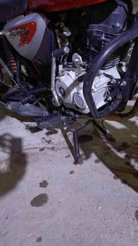 بوكسر جبلي موديل 2023 مرقم بغداد بأسمي تحويل ثاني يوم دراجة نضيفة مكين...