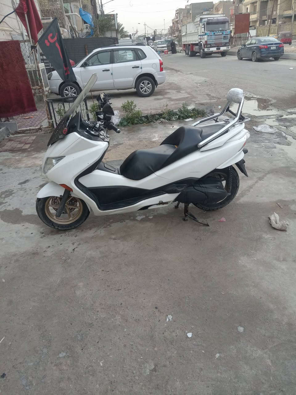 السلام عليكم
دراجة صفر عشره مكفوله كفاله عامه

كلها شغاله

كل نقص مابيها

يو بي اس مانع انزلاق مسجل تدفىه

مكاني المدنيه  ***********
أوراقها كامله كمركها متدفوع وعندي وصل كمرك استلام
