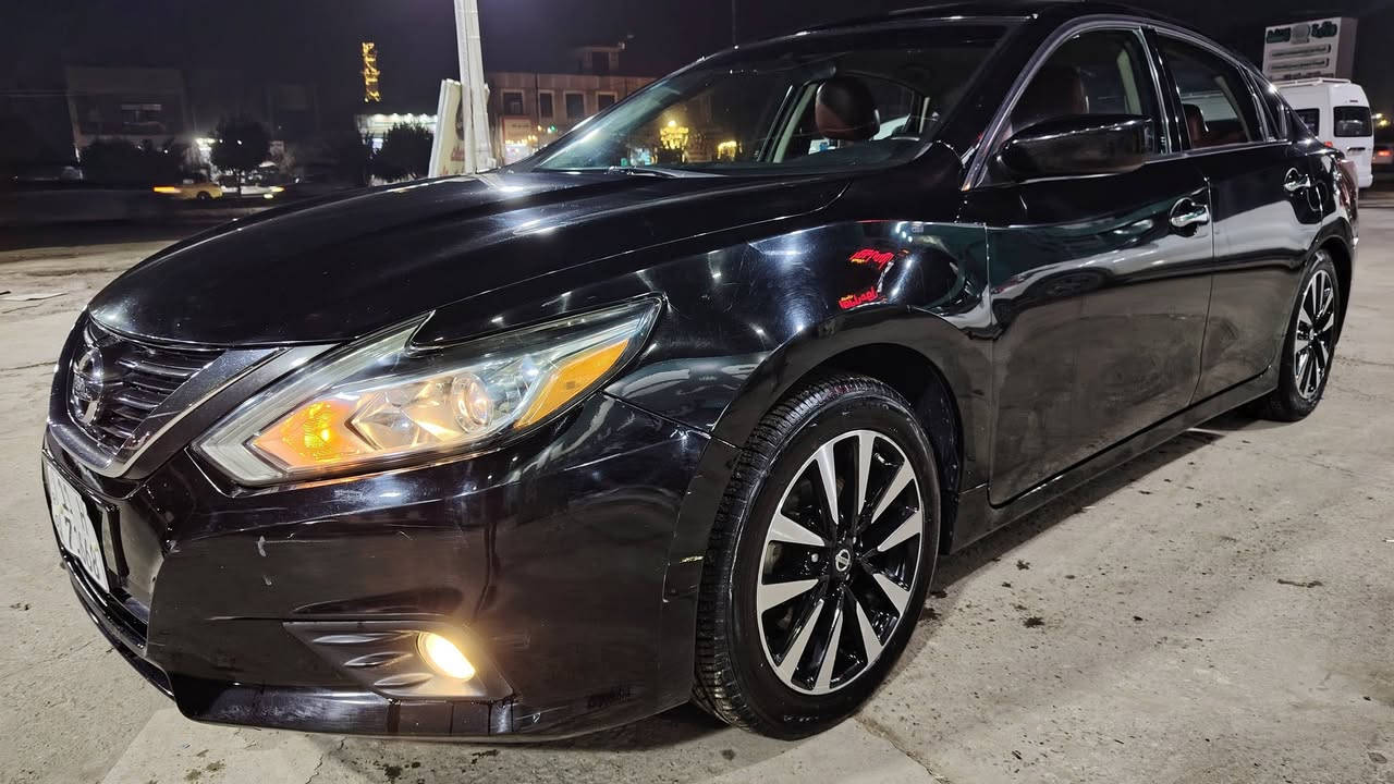 السلام عليكم
نسيان التيما امريكي
 موديل 2018 sv
المسافه المقطوعه 100 mile
صدر امامي جديد 
حادث جنطه وطرف الجاملغ الايمن والايسر الخلفي
مابيه سونار 
رقم الشاصي 1N4AL3APOJC105426
السياره
 باسمي رقم بغداد الحديث هزه وسنويه لل 2030

ملاحظه / المحرك مكفول بس الگير بي عته بالمشي
وبعض الملاحظات

السعر 115$ بيه مجال 
العنوان بغداد الغزاليه 
رقمي
***********
***********
