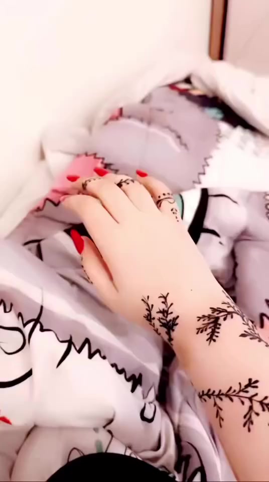 نقش حنة متوفر
لونين متوفر جوزي وأسود واحمر 
الجوزي حنة هندية الأصلية 
خليج مميزة بالنقش الي بأيديج🤍


**إذا كنت صاحب هذا الإعلان وتريد حذفه لأي سبب، رجاءا أرسل رسالة إلى الدعم الفني**