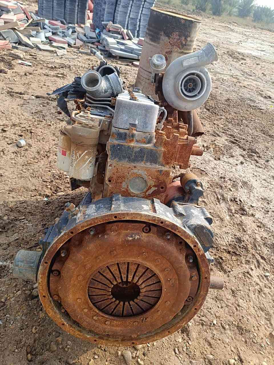 سلام عليكم محرك كمنز   للبيع  صاطر خانه وحده  محرك جاهز   ***********....… ***********
