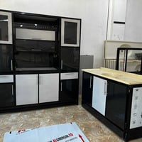 كاونتر مستعمل • ٢م • سنك مرمر