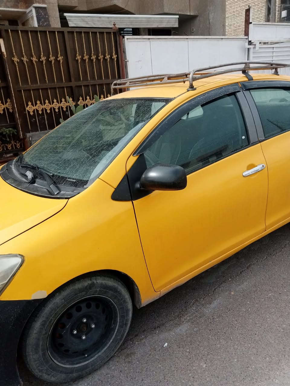 سياره يارس تيوتا
2008 ياباني نضيف سياره مكانها بغداد سعرها 58 ‭

‭0776 723 4351‬ ‬
