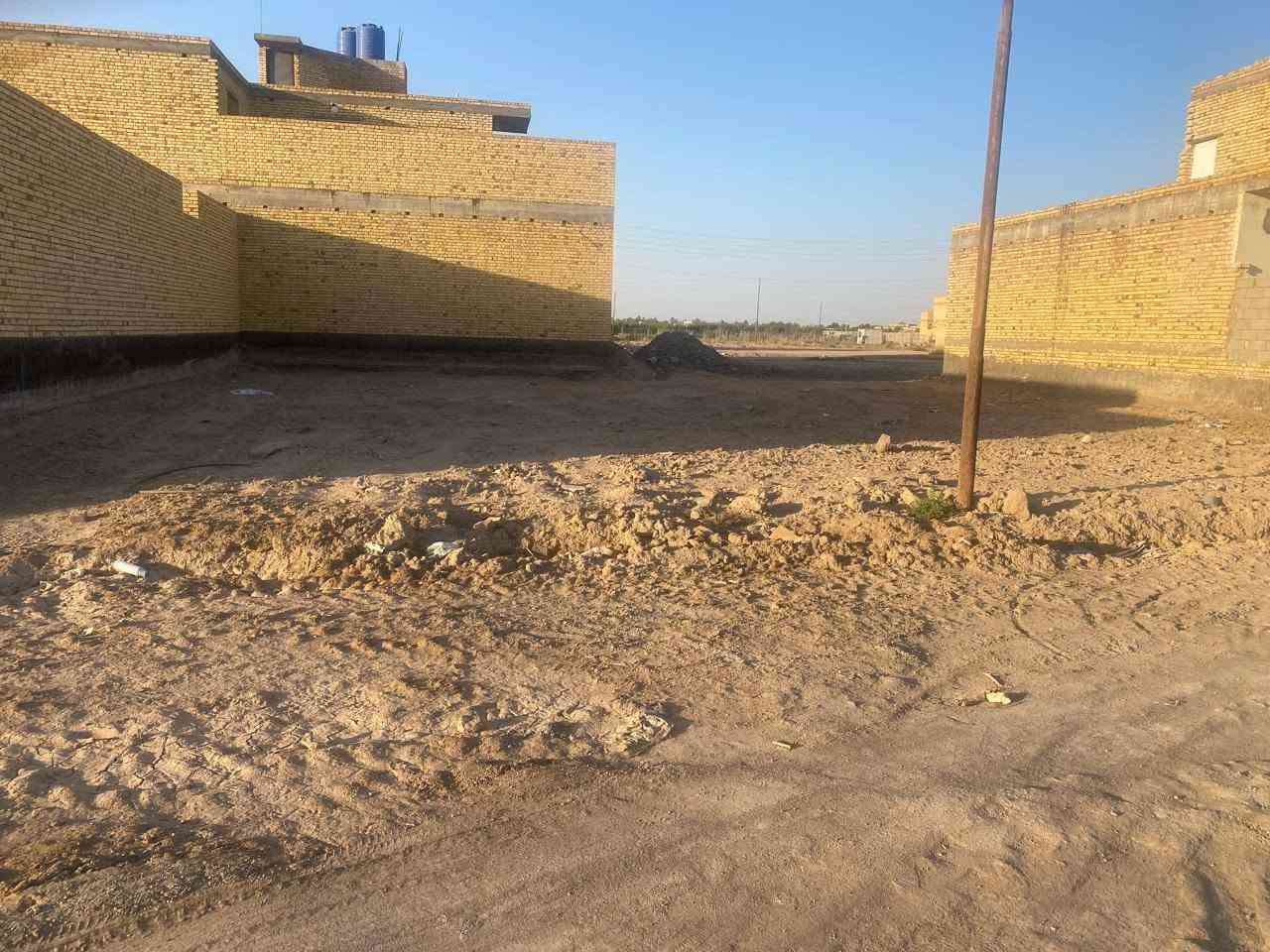 يوجد قطعه زارعي بكاع ابو حارث ينزلة الشارع الرئيسي بصف الركن كلشي موضح بالفيديو والصور استفسار اكثر اتصل على الرقم ***********
