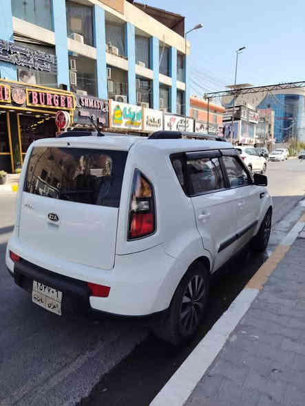 سلام عليكم بيع او مراوس حسب القناعه 
صول موديل ١١خليجي محرك ١٦٠٠ دوش اقتصادي المرغوب
مكفوله من صبغ وتبديل فقط اشخوط قليله 
محرك كير تبريد خير من الله
شاشه كامرا خلفيه تحكمات استيرين
مكان السياره بغداد *********** اتصل وتدلل
