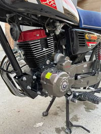 اعيوني من رخصت الادمن عندي دراجة كير SHlNIKG سعر 1900مليون جديدة امانت...