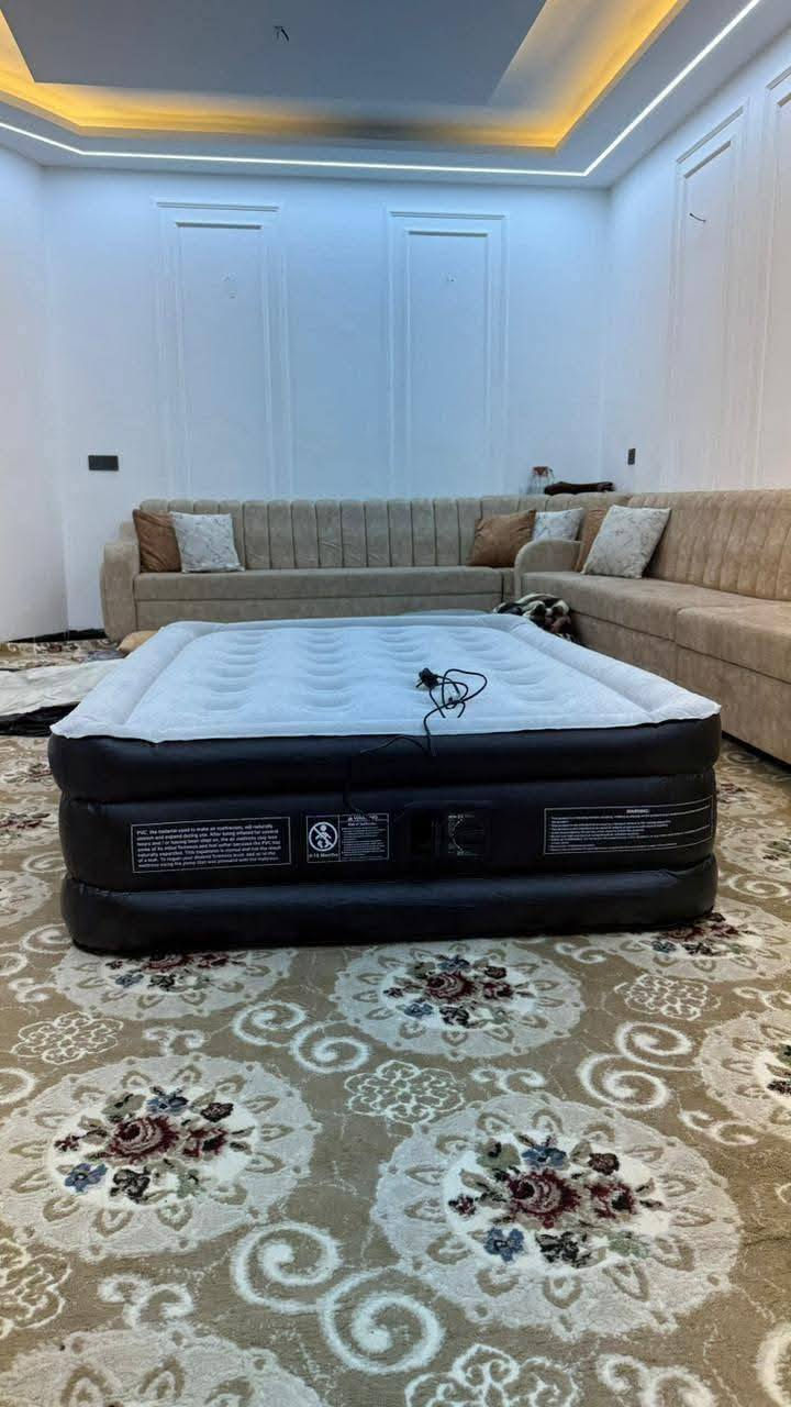 دوشك نفخ نفرين طبي جديد مفيد للسفرات والتخيم ودوام مع منفاخ كهربائي داخلي سعره ٥٠ الف اول تم يوجد توصيل *********** بي واتس
