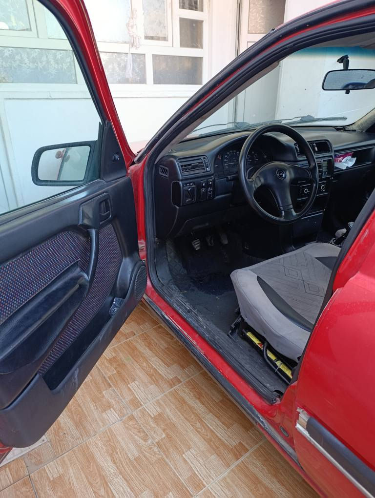 ئۆپل ڤیکترا 1993مەکینە 20
 11 وەرەقە غەرامەی لەسەرە 

گێڕ ومەکینە بەشەرت 
سبوغی بیلادە 
دەعمی نییە سەیارەکە بێ مەسرەفە و کارەبایاتی هەموی ئیش دەکات
٢ جام کارەبایە 
سعر  ٣٦ وپاش فرۆشتن غەرامەت بۆ دەگەرێنمەوە أربيل, العراق


**إذا كنت صاحب هذا الإعلان وتريد حذفه لأي سبب، رجاءا أرسل رسالة إلى الدعم الفني**