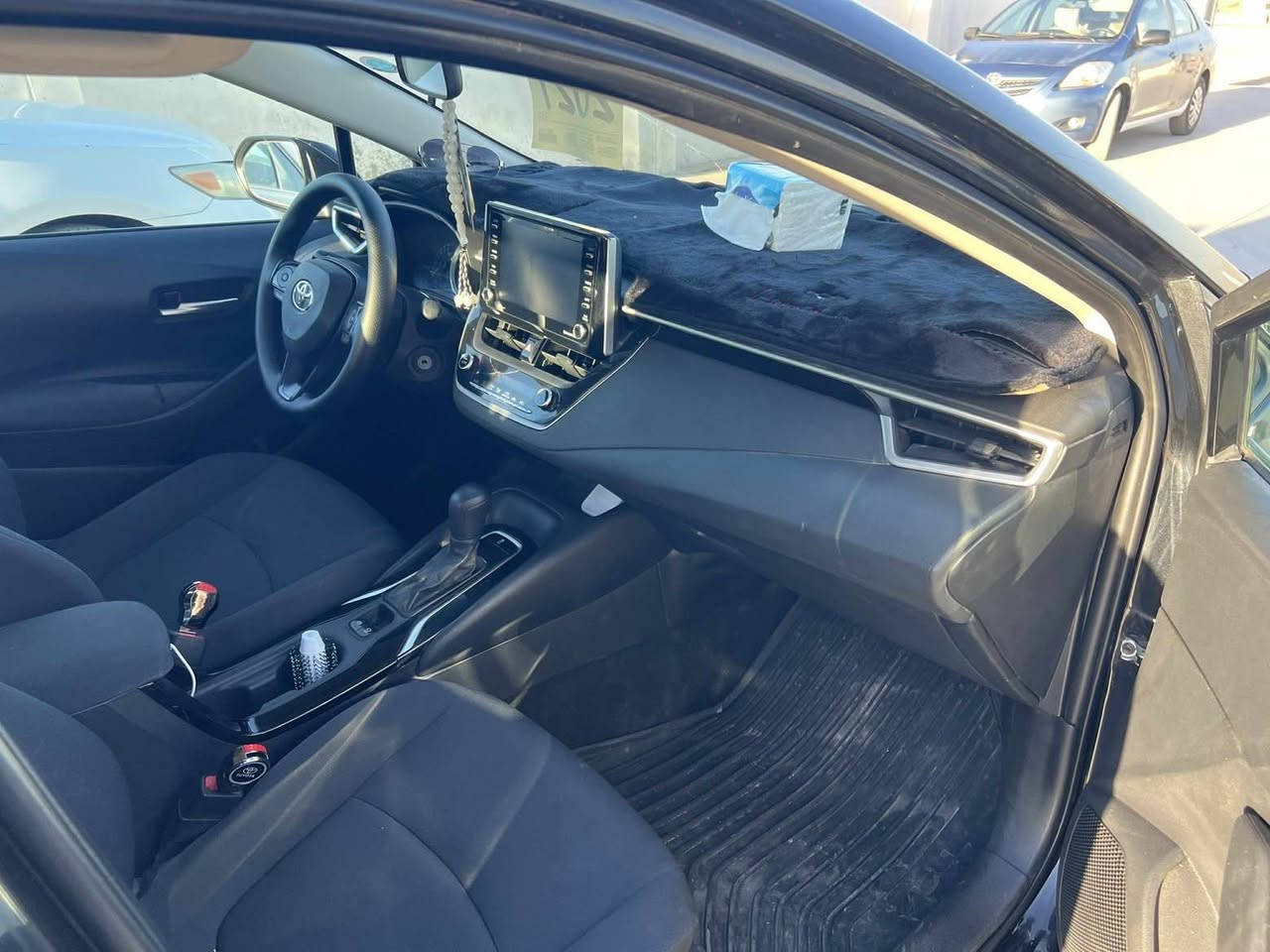 تۆیتا کۆرۆلا
مۆدێل ٢٠٢١
بۆیاغ بەس بۆنیت بۆیاغە 
مواسەفات LE
گێڕ و مەکینەی بەشەرت 
حاسەو ڕاداری بەشەرت 
هەموو گیانی بەشەرت 
سنەوی تازەیە بەناوی خۆمەوەیە
تەحوویل و وەکالە بەشەرت 
سعری ١٣٥ گەڵاو کەمێک مەعمەلە 
ژ.م***********
ژ.م*********** شمشمل, السليمانية
