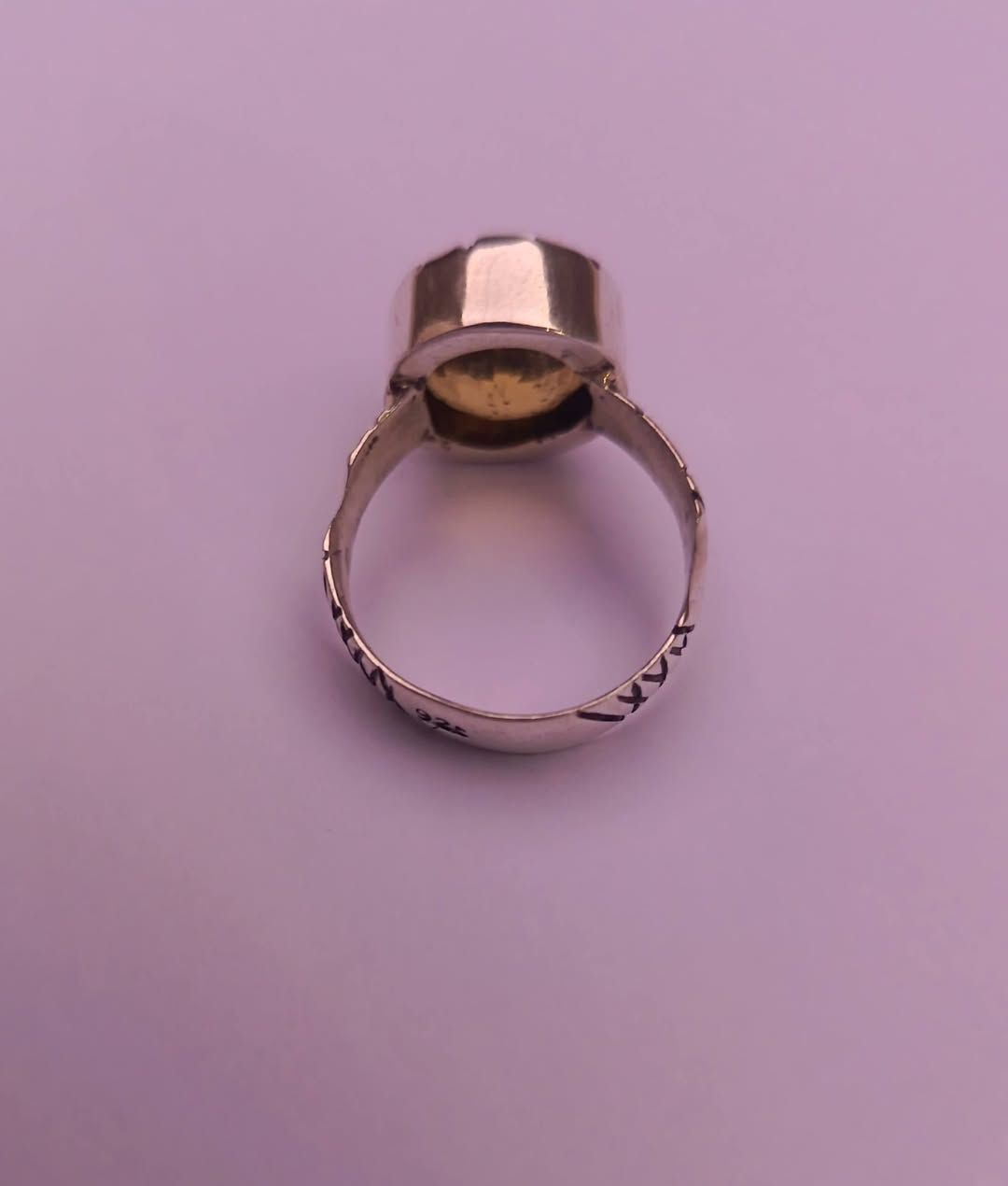 من تحف حجر السيترين (ذهب الرجال)  صياغة يدوية والمقاس 22-22ونص  +السعر خاص


**إذا كنت صاحب هذا الإعلان وتريد حذفه لأي سبب، رجاءا أرسل رسالة إلى الدعم الفني**