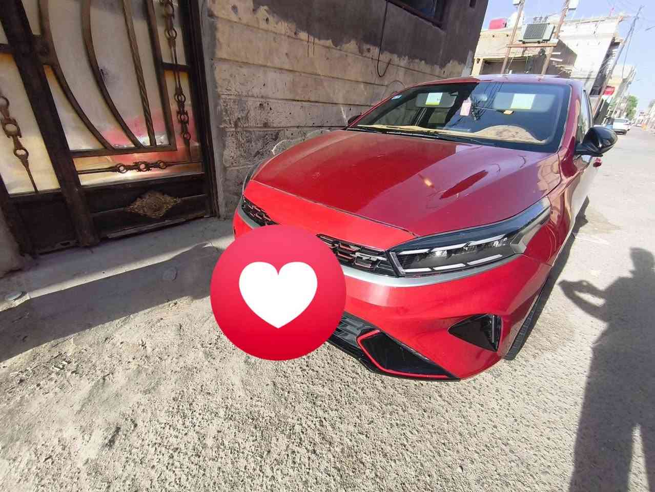 كيا فورتي  موديل 23 Gtواردامريكي حادث تبديل بنيد ودعاميه فقط وبيه حالوب بلقماره وبارد بصندوق رقم معوقين بصره السياره فول كير مكينه حداديه جديده ايرباك ضارب السعر 128 وبيه مجال للشراي ***********
