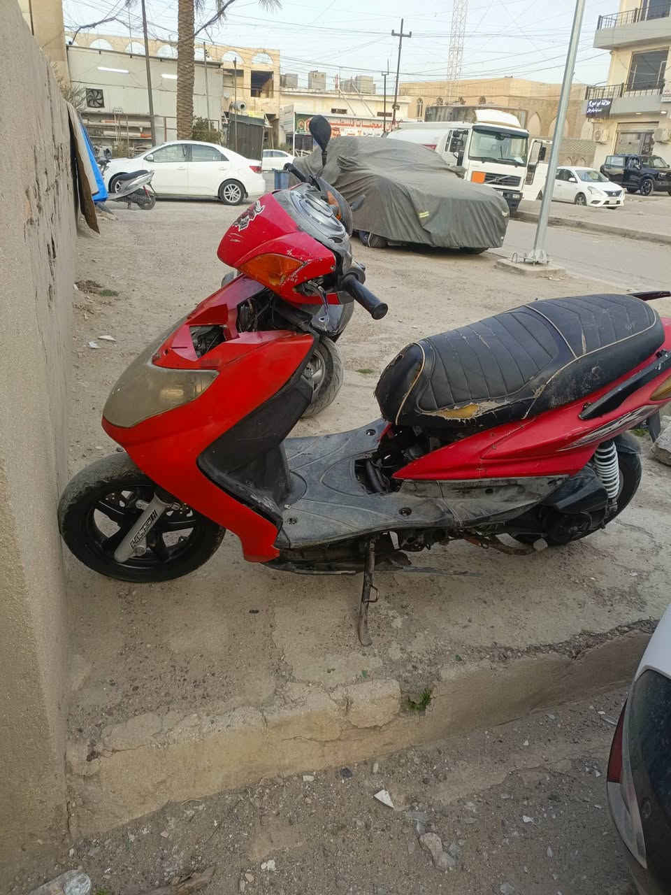 سلام عليكم سكنس فحل شلعة ومعدل بوشة 58 رياضي اشك الكاع سعرهة 250 بيهة مجال مكاني شارع فلسطين ***********
