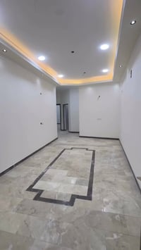 شقق سكنيه ومكاتب للإيجار عنوانها كراده ساحه الواثق بناء حديث غير مسكون...