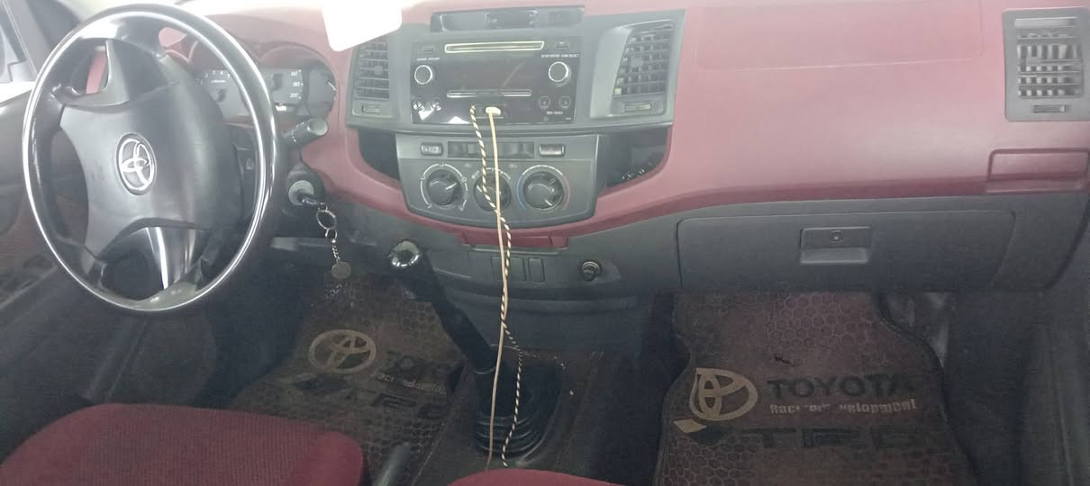 بيكم فلاونزا لبيع موديل ٢٠١٤ كوتيه رقمه ديالى سنويه جديده كير عادي مكينه مامفتوحه تبريد شغال تخم تاير جديد شاصي ١٢ سونارها موجود سيارة جديده مابيه صبغ فقط بيه بارد قليل جدا لسعر خاص مكلف بالنشر ***********مكان سياره بديالى قضاء الخالص بيع او مراوس حسب قناعه وشكرآ
