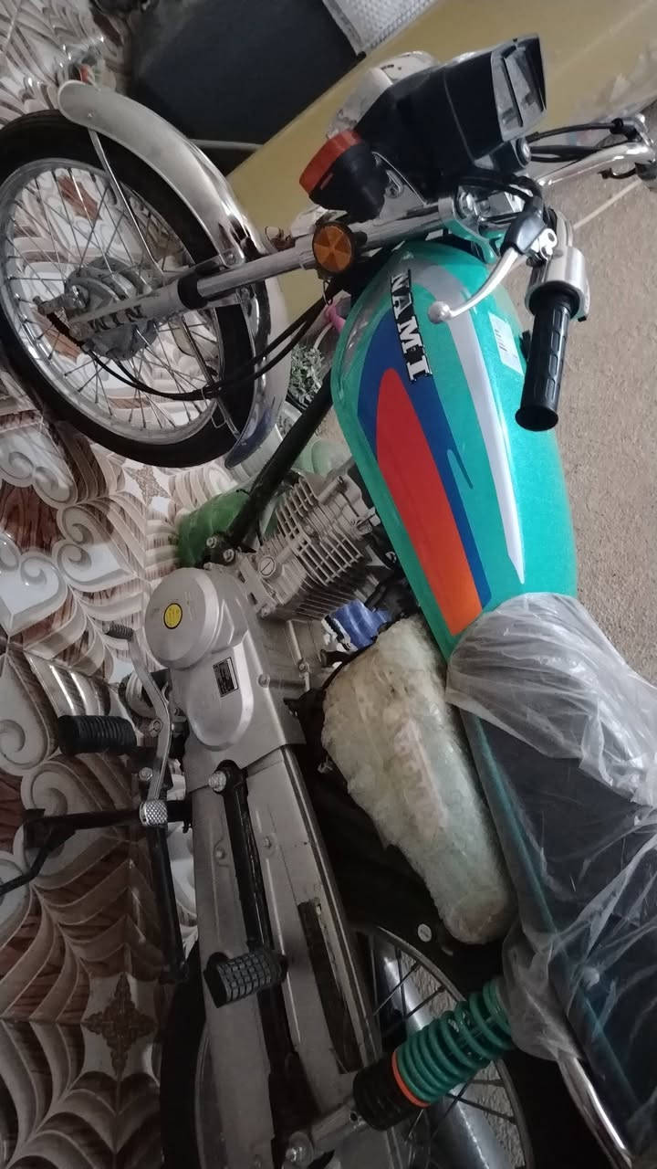 سلام عليكم ناما 2026 اوراق سكنر لون سمائي مميز  صارلهه شهرين مطلعه من معرض  بعدهي بل لايلون مراوس  بلويسي  او حسب القناعه شنو عدك نزله بل تعاليق

كربلاء حي الوفاء ***********
