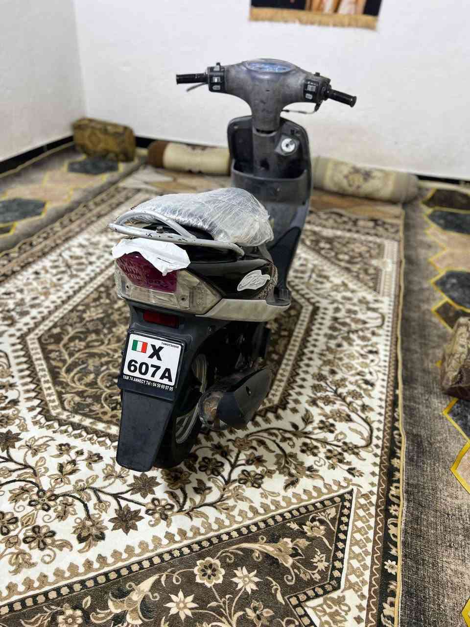 ماكس منغولي
مكينه ٥٠ بلاد 
منفيس بيها سلف هندر 
كهربائيات كلها شغاله 
كلها ختم واحد 
ناصريه مركز 
السعر خاص


**إذا كنت صاحب هذا الإعلان وتريد حذفه لأي سبب، رجاءا أرسل رسالة إلى الدعم الفني**