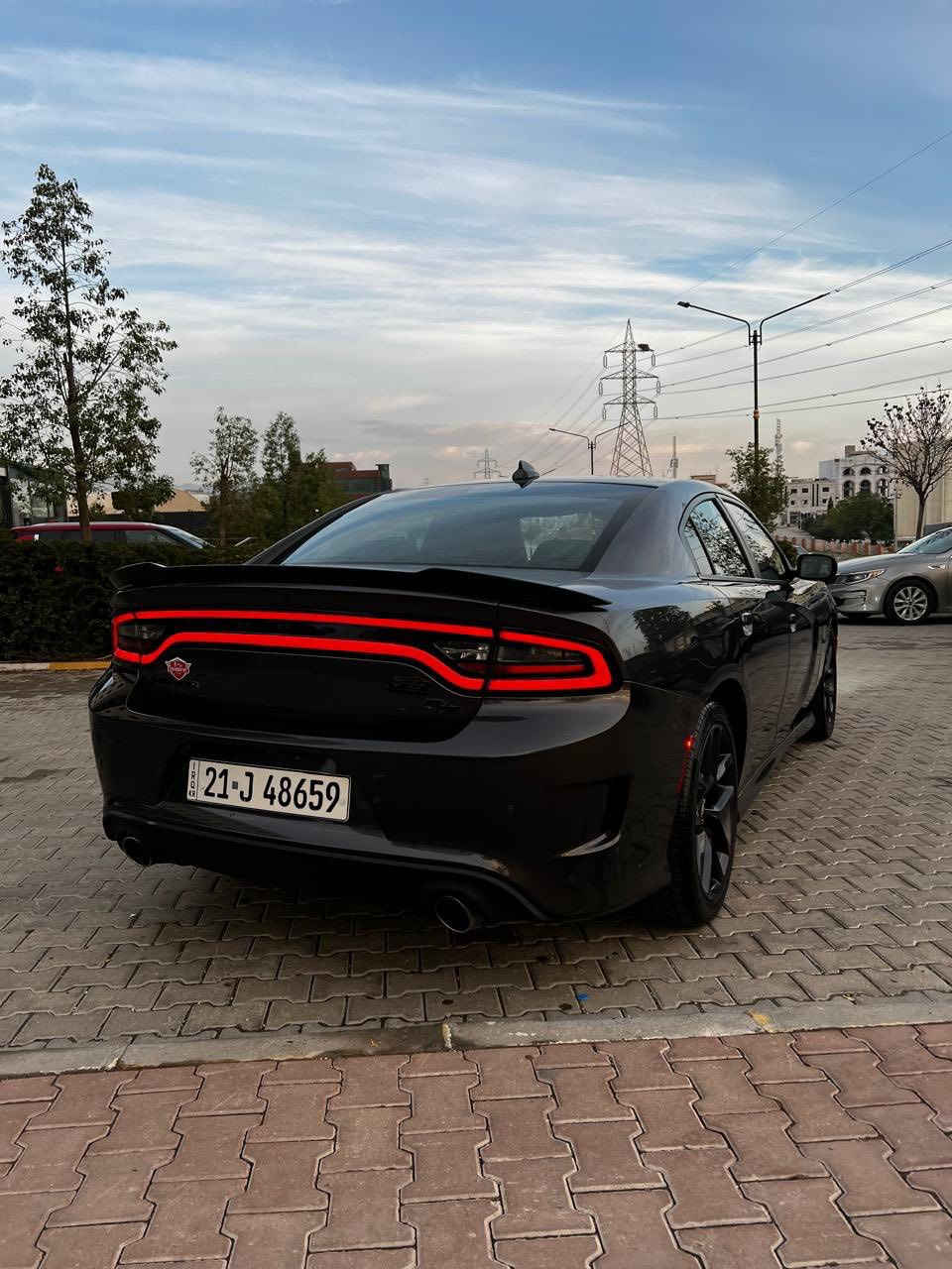 السلام عليكم
للبيع جارجر sxt بلاص فتحه موديل 2023
السياره جاهزه وموجوده بغداد ( الحادث موجوده صور بالمنشور جاملغ ايمن بي شبر صبغ والثاني بارد بدون تبديل بدون ايرباك)
مرقمه سليمانيه 
السعر 225 ورقه وبيها مجال بسيط 
***********

