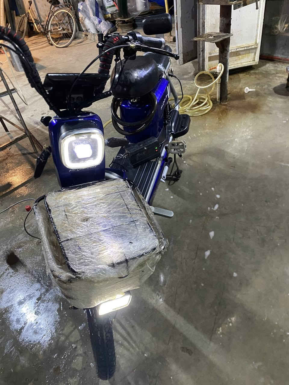 دراجه شحن للبيع نضيف حيل للتواصل واتس ***********العنوان  اربيل داراتو
