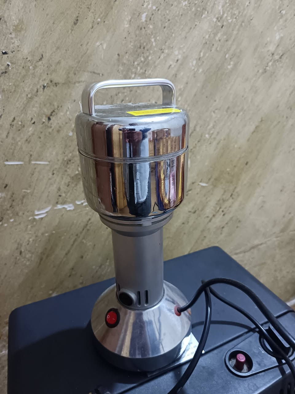 السلام علیکم طاحونة للبيع شغالة جديده


**إذا كنت صاحب هذا الإعلان وتريد حذفه لأي سبب، رجاءا أرسل رسالة إلى الدعم الفني**