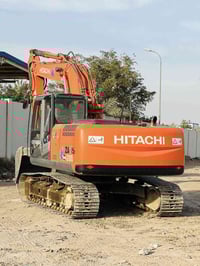 حفاره Z3 موديل 2013 للبيع مأساس جك همر الحفاره نضيفه كلش المكان حله لل...