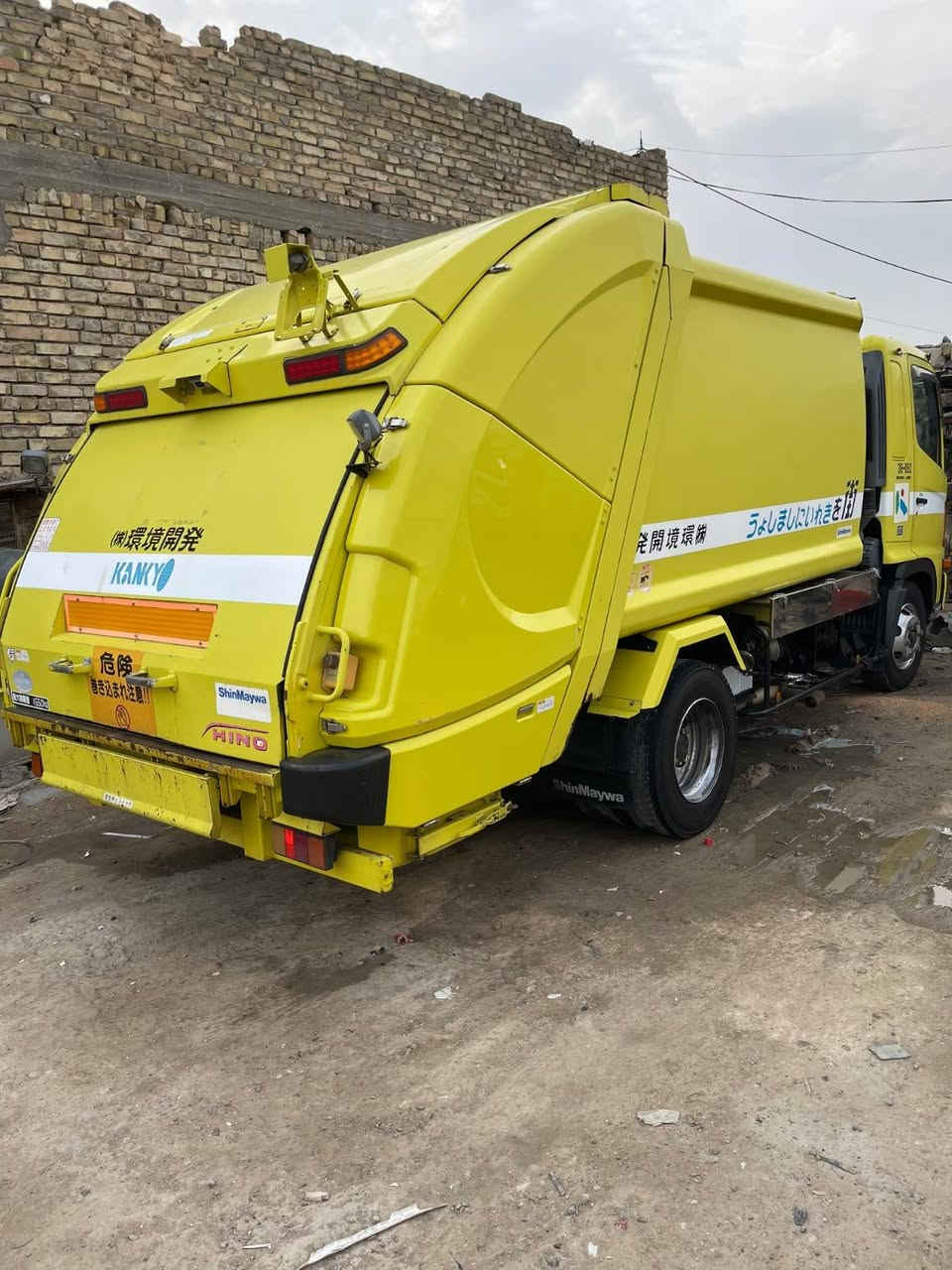 سلام عليكم هينو كابسه دخول جديد مامشتغله مرقم بصره كفاله مكان بغداد ***********///***********
