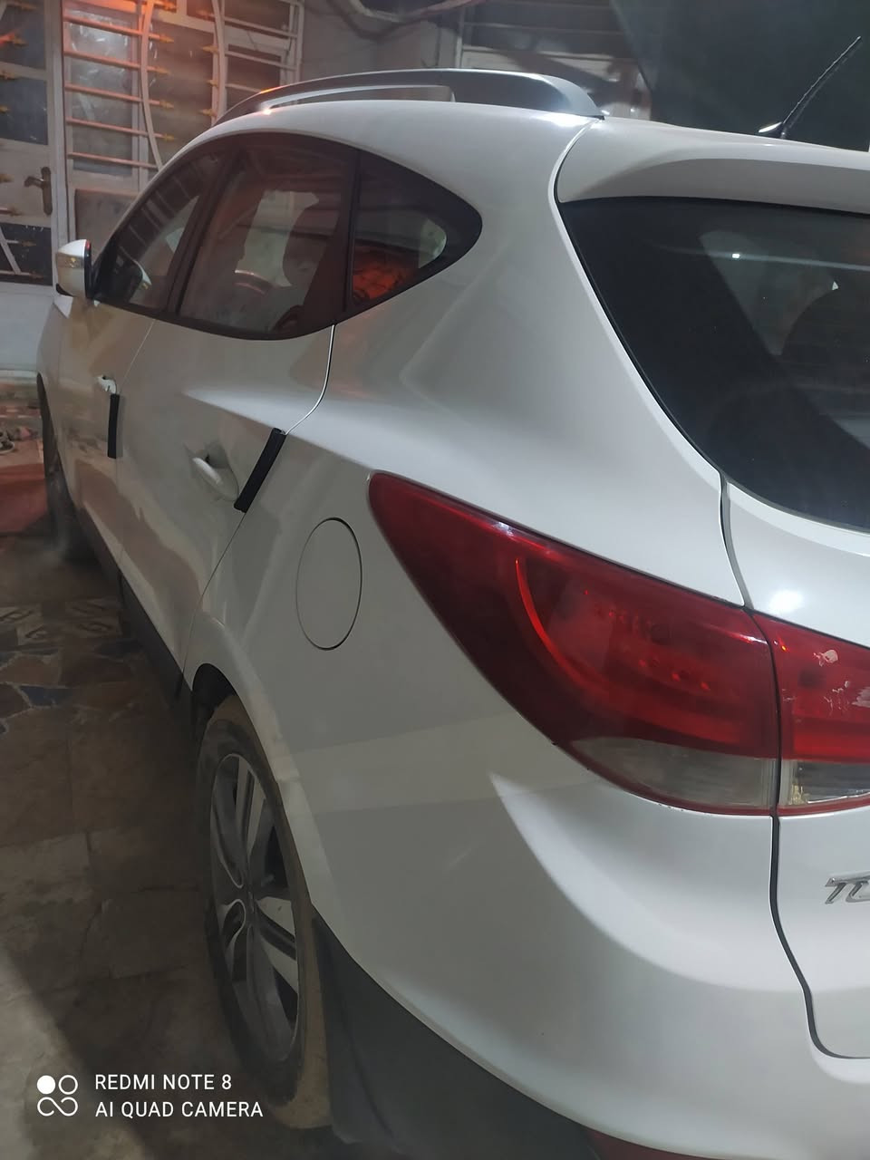 سلام عليكم توسان موديل 2014رقم بغداد بسمي محرك 2000دوش ماشيه 163(السعر ١٣٥$للستفسار تصل ***********
