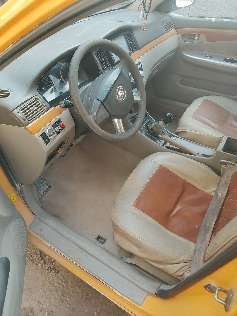 ايفان للبيع موديل 2011 سنويه لل28 رقم بغداد صاحبها موجود ويريد تحويل مامطلوبه شي الاتصال ***********
