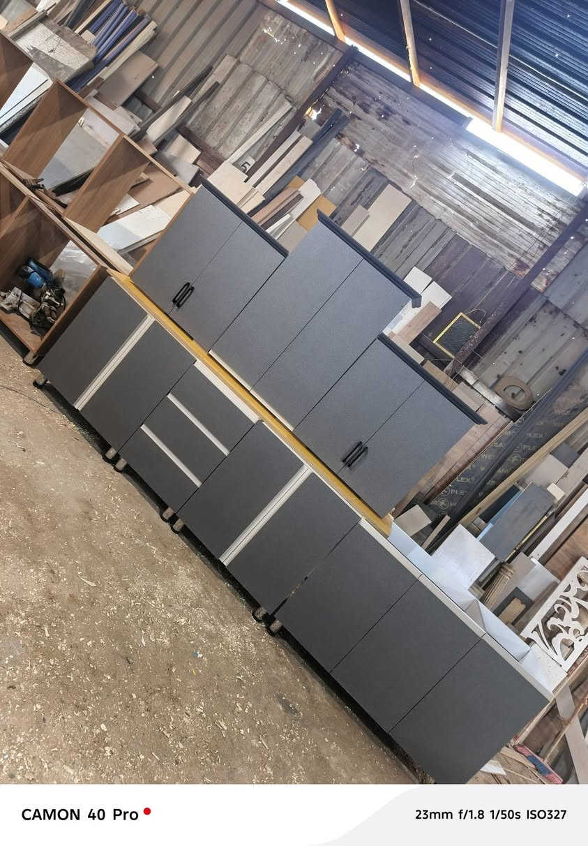 كاونتر تركي الطول مترين مع سنك مترو 20 بيبان اجدي  اف الدواخل  اندي اف# مع المرمر سعر المتر 300


**إذا كنت صاحب هذا الإعلان وتريد حذفه لأي سبب، رجاءا أرسل رسالة إلى الدعم الفني**