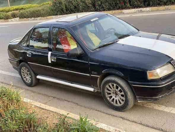 ئۆپل ڤیکترا
مەکینە 20 ی گێرعادی 
ئارم پلاستیکە ئاڕم و ئەوەلیات بەشەرت
گێری بەشەرت مەکینەی لاستق گایدی تەواو نیە
داوای 22 لێ دەکەم و معامەلەشی تێدایە
بۆ زانیاری زیاتر پەیوەندی بەو ژمارەوە بکەن واتس ئەپی لەسەرە
***********
سەیارەکە هیمن نیە ئەوە ژمارەی خاوەنیەتی أربيل
