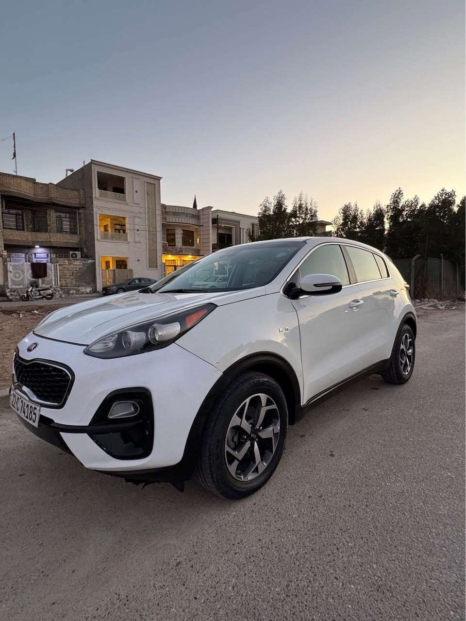 كيا سبورتچ 2020 رقم  اربيل انكليزي  غير متواجد على الفيس فقط اتصال
وراد امريكي قطعة وحدة نفسة مصلحة الجاملغ ومنزل صورة  وشخوط خباثة جوة يدة الباب هم منزل صورة قبل وبعد
السيارة لون ابيض 
‏ KNDPMCACXL7703923 رقم الشاصي  
ماشية 90 الفM وقابلة للزيادة
مواصفات السيارة 
مكينة 2400 GDI
فول تحكم ستيرن 
فور ويل 
ويل كب 
رادار  جانبي 
مري شفط
اشاير بلمري 
شاشة بنظام ابل كار بلي واندرويد
كامرا خلفية دوارة
مري كهرباء 
تدفئة كشنات 
كرسي كهرباء 
السعر 178  
رقم اربيل  انكليزي 
تحويل او وكالة الي يعجبك
مكان السيارة بغداد القادسية او اليرموك 
للأتصال *********** بغداد, العراق
