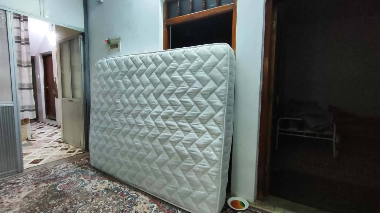 دوشك نفرين سبرنك للبيع قياس مترين في 60 السعر 100 العنوان حي الوحده الاستفسار أكثر خاص  
@الجميع


**إذا كنت صاحب هذا الإعلان وتريد حذفه لأي سبب، رجاءا أرسل رسالة إلى الدعم الفني**