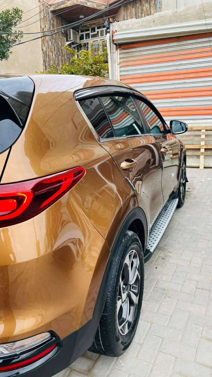 سلام عليكم*********** كيه سبورتج 2020 فول مواصفات عده بانوراما ماشيه ٥٥ الف رقمه بغداد دولي  مشروع وطني بسمي مراوس أو لبيع مكاني بغداد الدوره ضرر بسيط بدون يرباك عليه عليه نانو ضمان ٦ سنين سياره جديده ومال بيت مراوس أو لبيع السعر 175 بغداد, العراق
